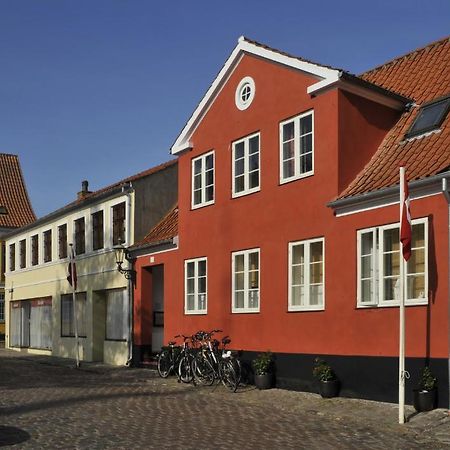 Bed & Coffee Ærøskøbing エクステリア 写真